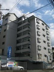 西鉄貝塚線香椎宮前駅まで徒歩5分