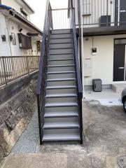 ＪＲ根岸線港南台駅まで徒歩14分