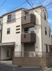 要町二丁目貸家