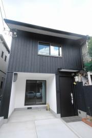 吉田上大路町貸家