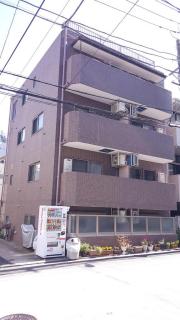 リバージュ