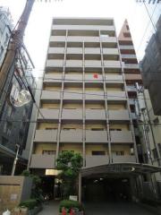 地下鉄御堂筋線心斎橋駅まで徒歩4分