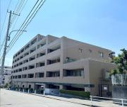 ライオンズステージ横濱グランガレリア