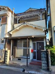 南海本線尾崎駅まで徒歩10分