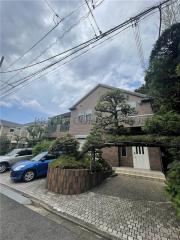 土田邸