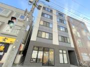 地下鉄南北線すすきの駅まで徒歩7分