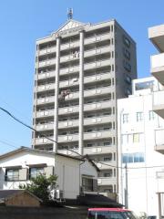 ウインズ三萩野