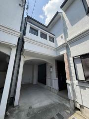 芦屋市朝日ケ丘町連棟戸建