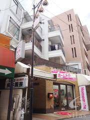 近鉄南大阪線藤井寺駅まで徒歩2分