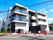 近鉄南大阪線藤井寺駅まで徒歩20分