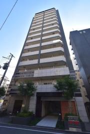 地下鉄堺筋線南森町駅まで徒歩8分