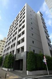 東京メトロ千代田線代々木公園駅まで徒歩8分