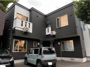 メニーズコート開成