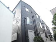 京王井の頭線下北沢駅まで徒歩8分