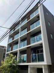 東京メトロ丸ノ内線四ツ谷駅まで徒歩8分