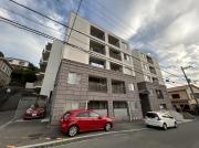 ＪＲ山陽本線垂水駅までバス約6分 徒歩3分