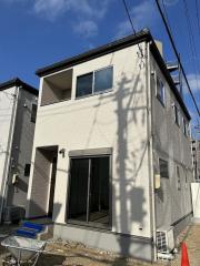 Es Town エスタウン