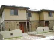 兵庫県伊丹市鴻池４丁目