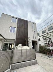 アベニール川口