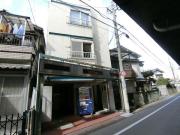 近鉄南大阪線藤井寺駅まで徒歩18分