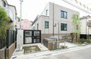 京王井の頭線駒場東大前駅まで徒歩9分