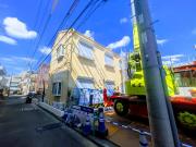 ＪＲ横須賀線保土ケ谷駅まで徒歩6分