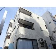 東京メトロ丸ノ内線新中野駅まで徒歩2分