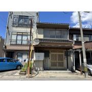 高岡市宮田町貸家
