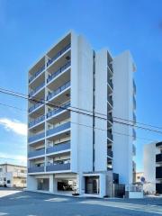 ＪＲ鹿児島本線吉塚駅まで徒歩14分
