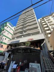 地下鉄七隈線薬院大通駅までバス約5分 徒歩2分