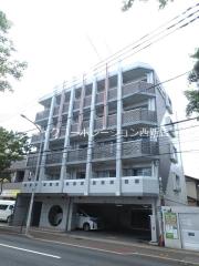 地下鉄七隈線六本松駅まで徒歩9分