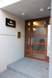 鹿児島市電谷山線鴨池駅まで徒歩6分