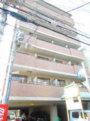 阪急京都線京都河原町駅まで徒歩2分
