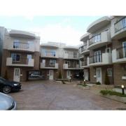 スターゲート伏見旭堂第8 B棟