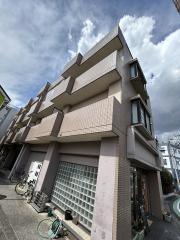 日宝コート金沢文庫