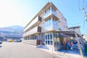 ＪＲ山陽本線安芸中野駅まで徒歩13分