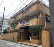 京王井の頭線駒場東大前駅まで徒歩12分