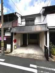 文の里3丁目2SLインナーガレージ付貸家