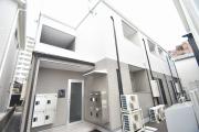 広島電鉄宮島線楽々園駅まで徒歩10分