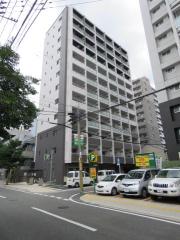 西鉄天神大牟田線薬院駅まで徒歩13分