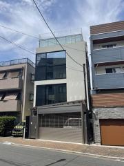 東京メトロ日比谷線広尾駅まで徒歩15分