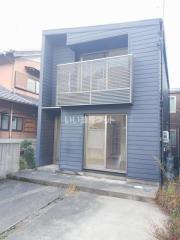 フォレスト23柄山 A棟