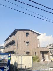 近鉄南大阪線藤井寺駅まで徒歩11分