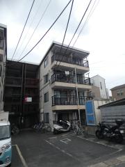 蕨パークプラザB棟