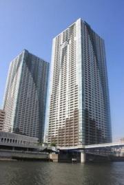 THE TOKYO TOWERS MID