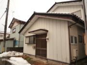 本町三丁目貸家