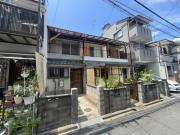 如是町テラスハウス