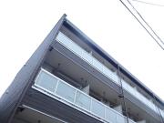 京急本線花月総持寺駅まで徒歩11分