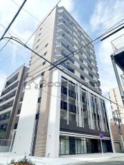地下鉄七隈線渡辺通駅まで徒歩8分