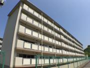 ファミール・烏帽子1号棟